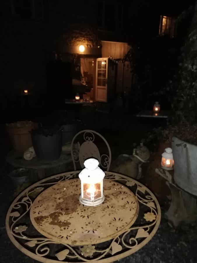 Отель Le Relais De Chassepierre Экстерьер фото